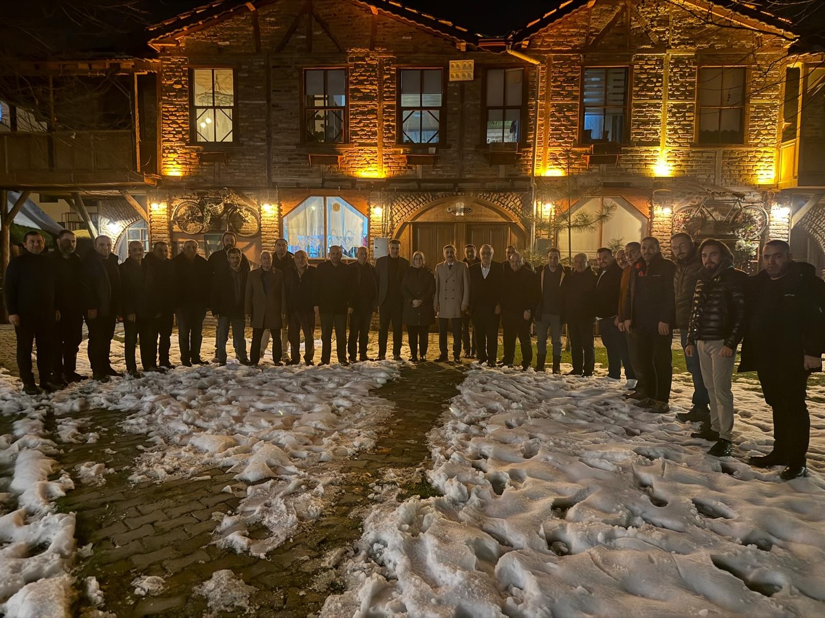 620511649 18089635847284741 8494174519935034959 N