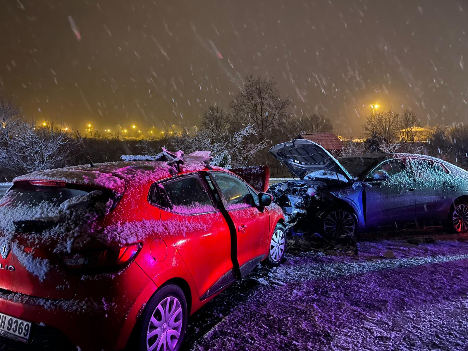 A A 20260118 40294796 40294794 D U Z C E D E I K I O T O M O B I L I N C A R P I S T I G I K A Z A D A 7 K I S I Y A R A L A N D I