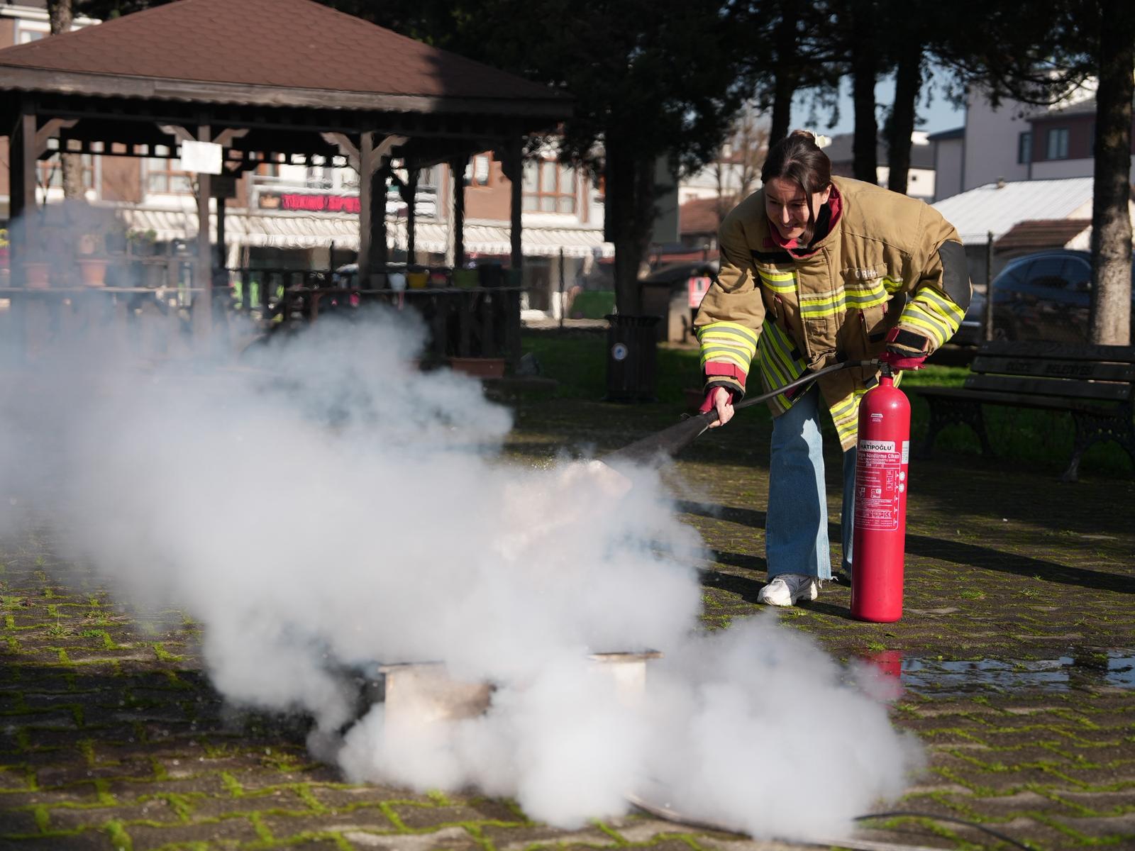 Belmek Yangın Eğitimi (3)