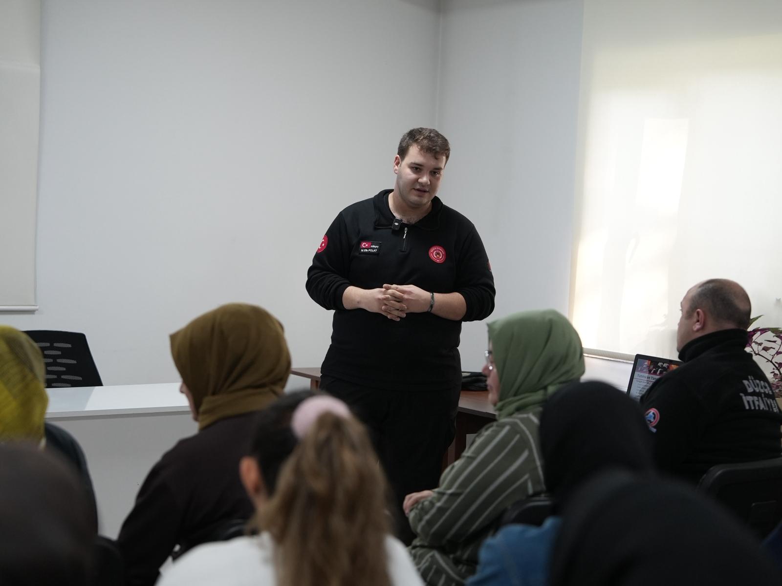 Belmek Yangın Eğitimi (9)