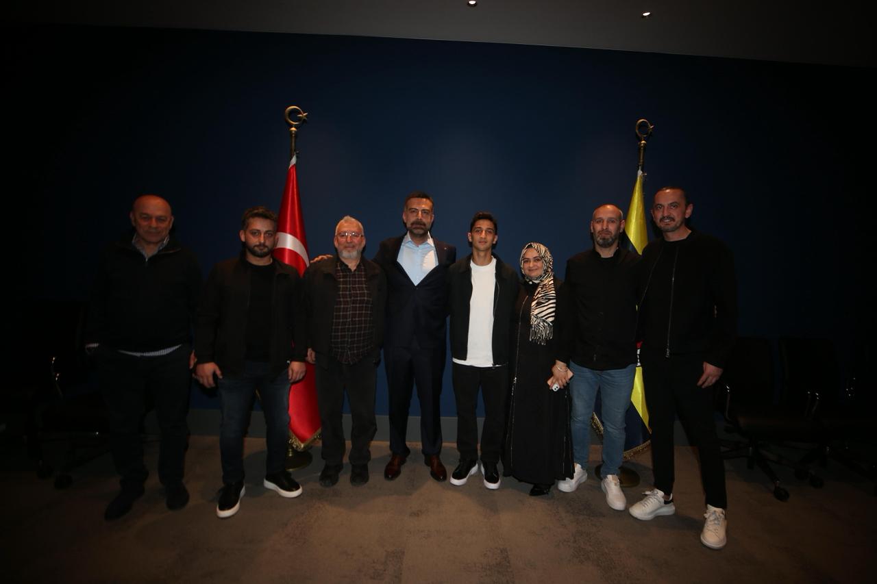 E6Bcff6D Ea8A 4B25 Bd9A 6Ba401464A2C