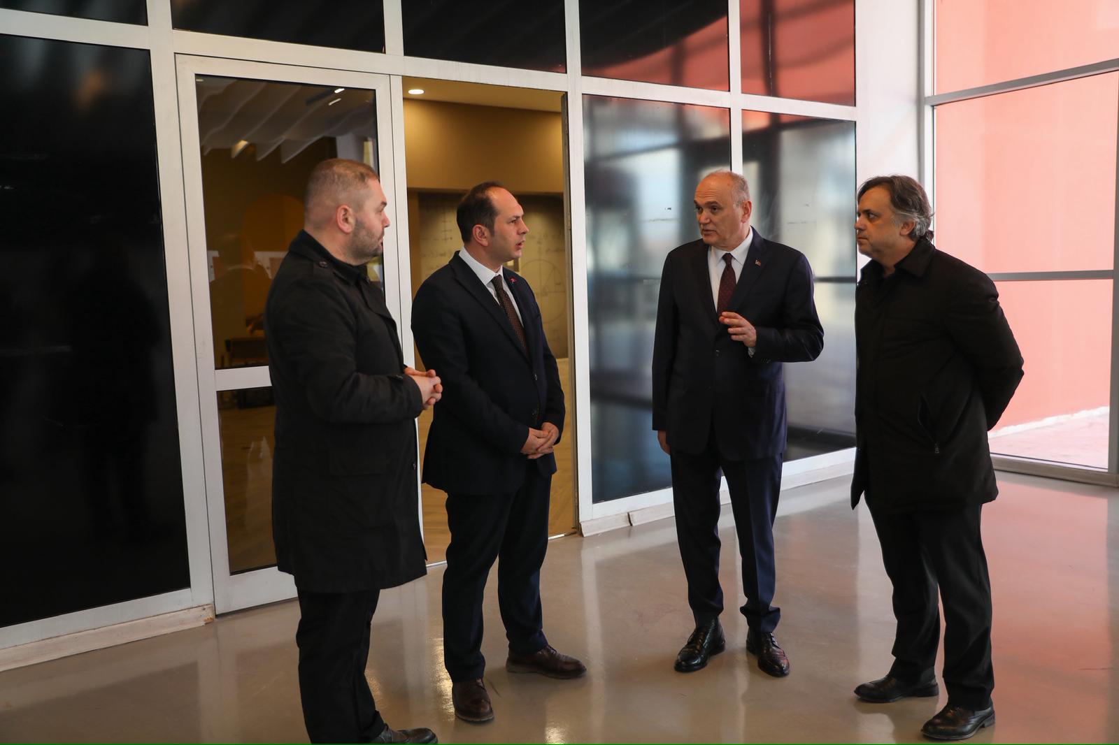 Fibrobeton Bilim Merkezi Kütüphanesi Inceleme (6)