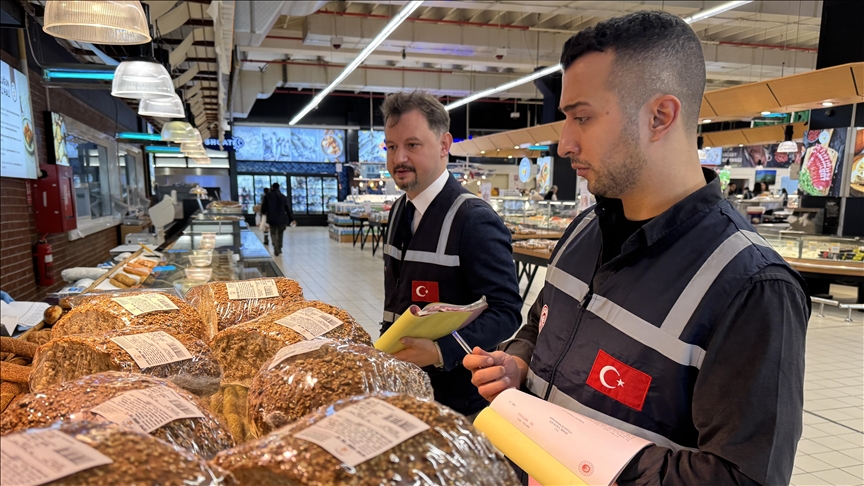 Thumbs B C 41182Cd335A23631Ce8F70Fc9E419B1F