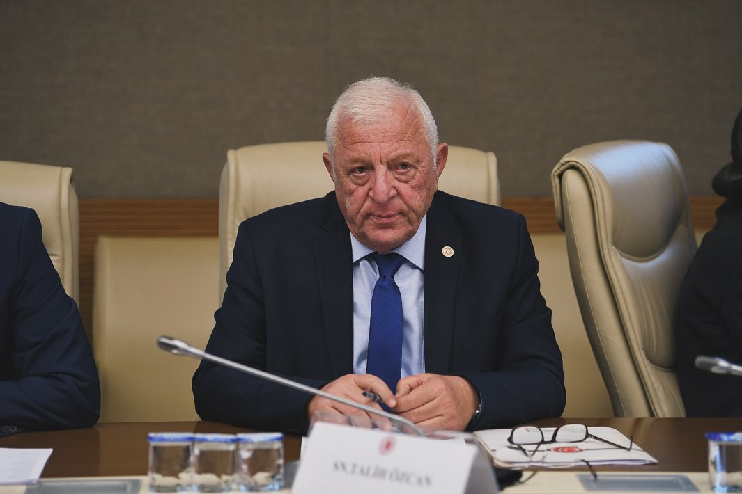 450537871 17924379743916534 2283848701221859087 N-1