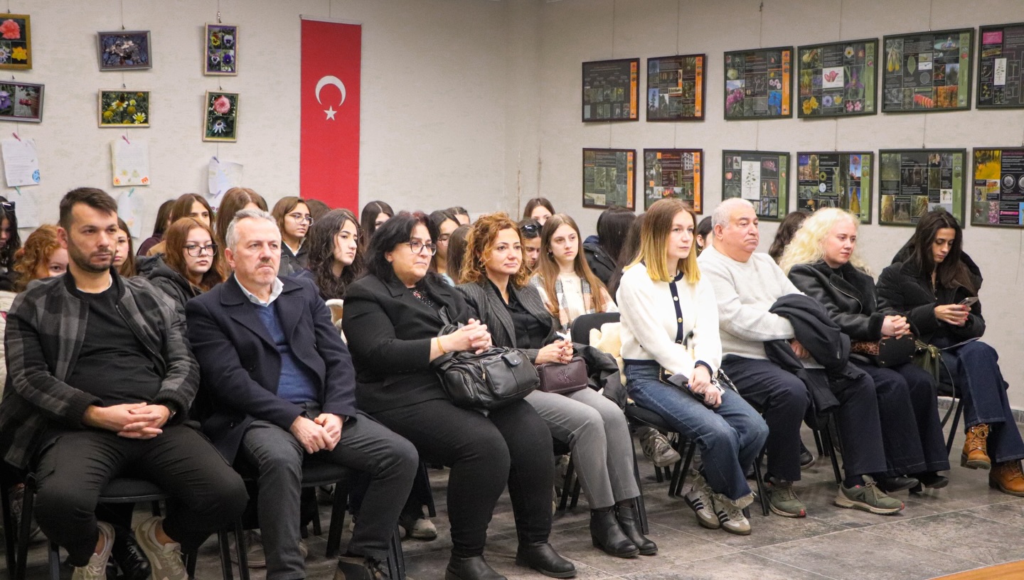 626273364 18558748336024515 1860029693014343234 N