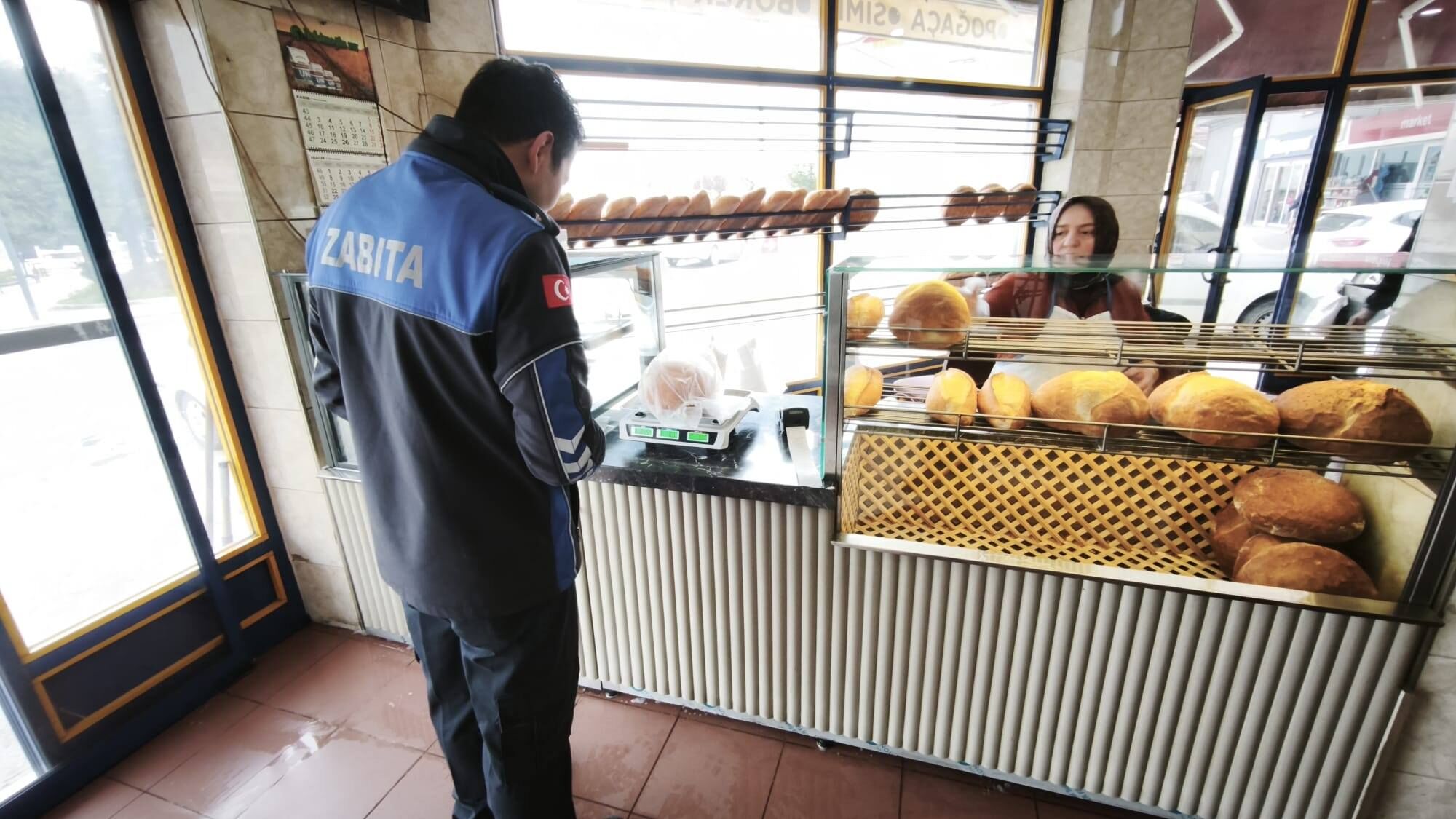 641253672 10163807197384757 6496631047998600570 N