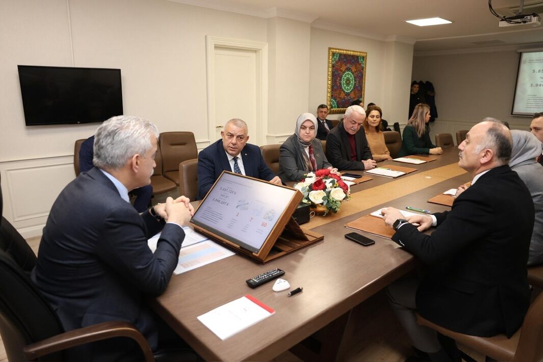 642466896 18315943930267780 6172156109672280433 N (1)