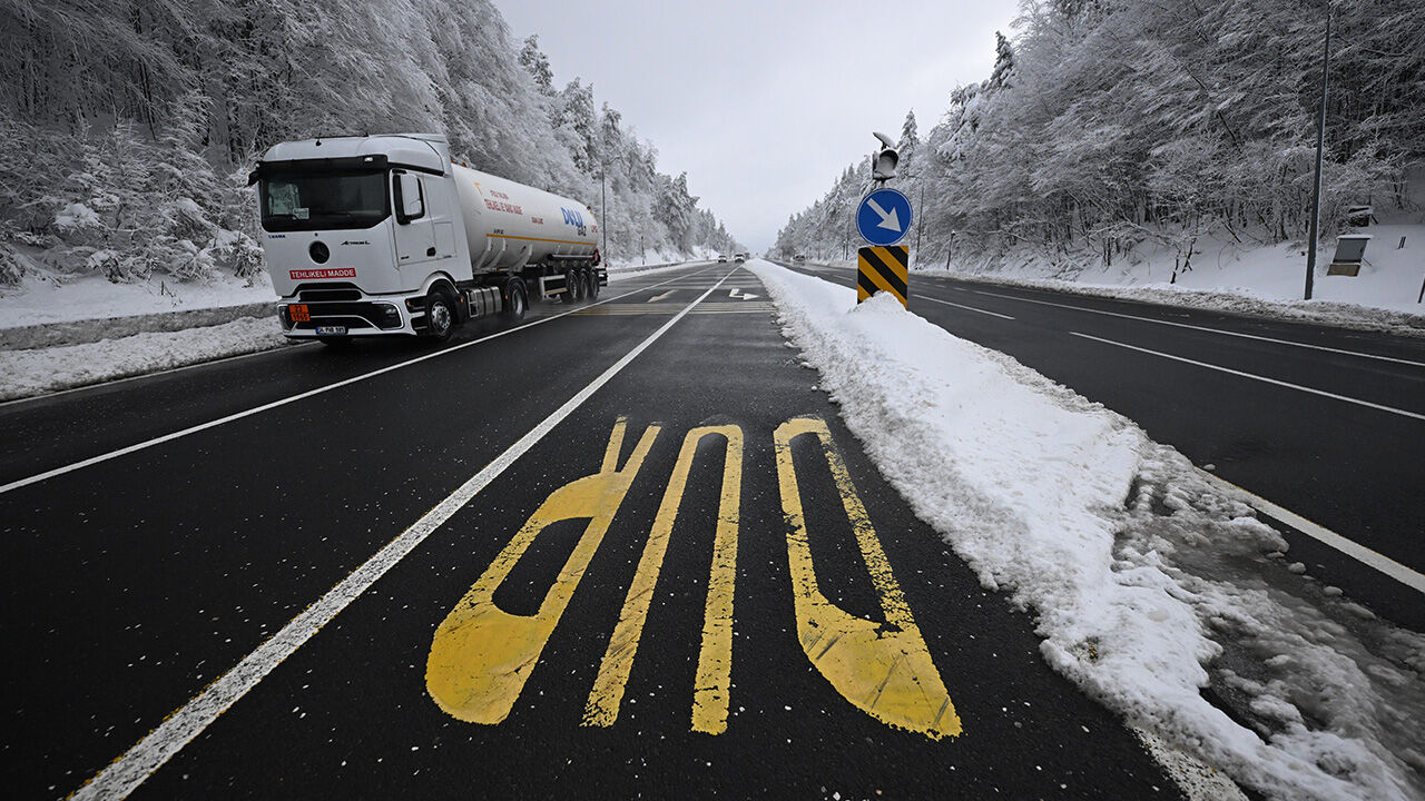 B O L U D A Ğ I K A R1