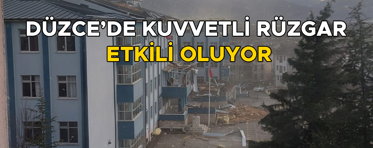 BAHÇEŞEHİR’DE LİSENİN ÇATISI RÜZGARA DAYANAMADI