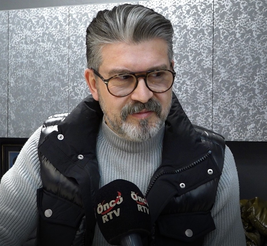 Yasi̇n Şerbetçi̇