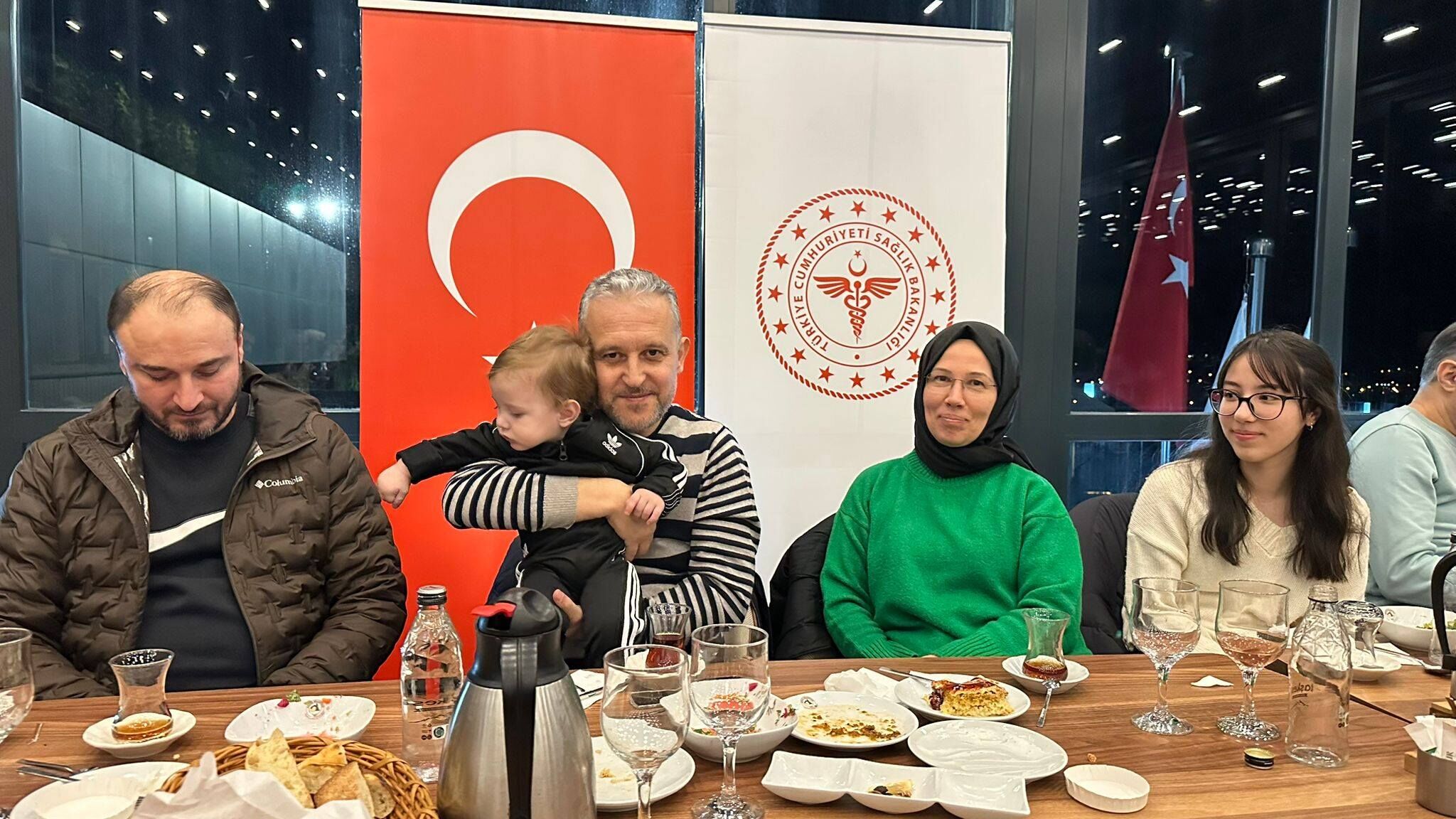 646324325 1236596198647206 1056698759697742094 N