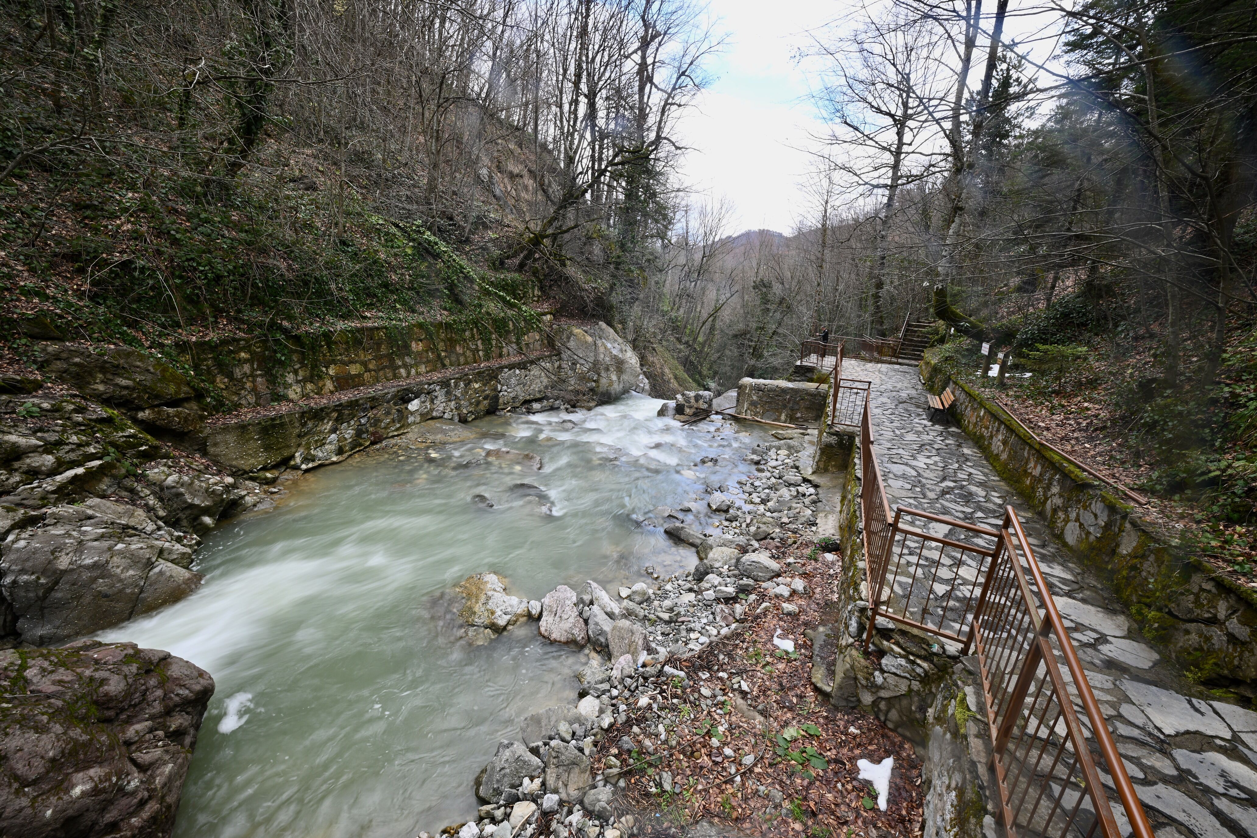 A A 20260307 40758241 40758234 S A M A N D E R E S E L A L E S I N I N D E B I S I E R I Y E N K A R L A Y U K S E L D I