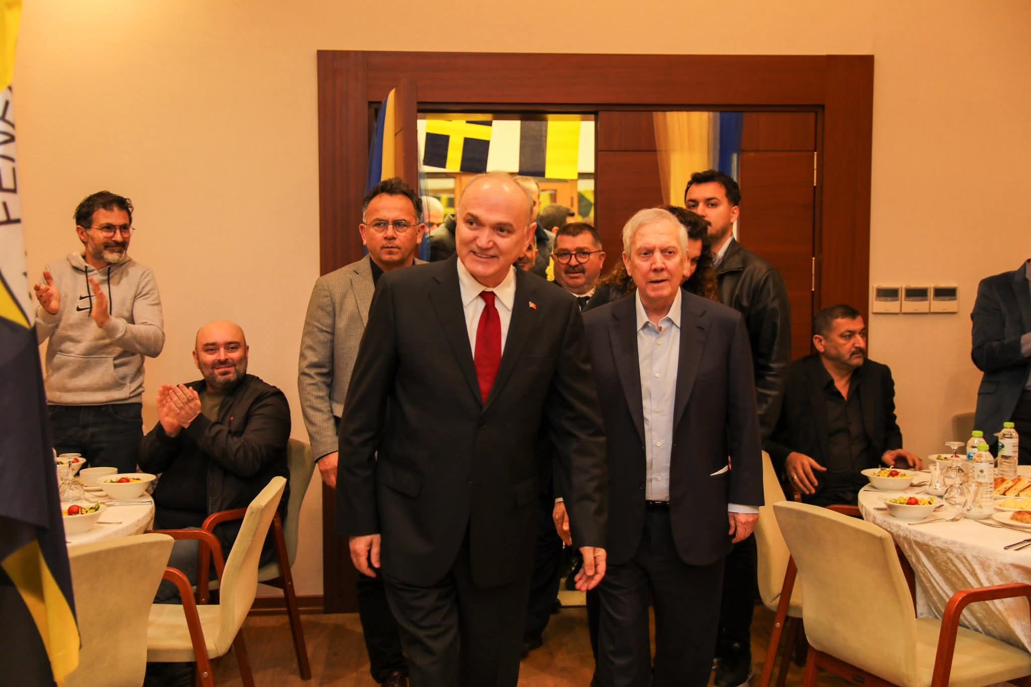 A6831508 01C1 4D3D B2C7 1Ec736173753