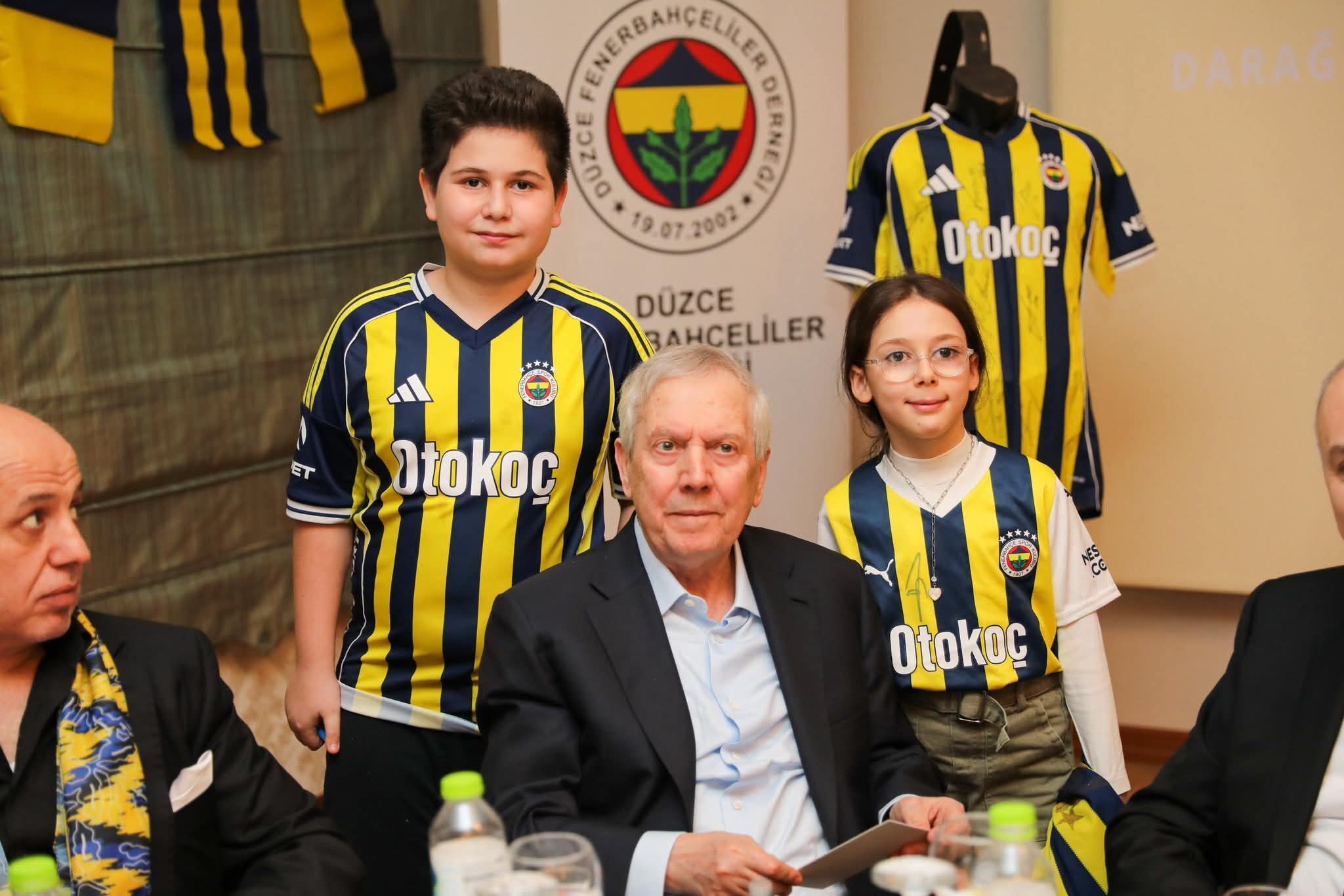 B8B3F2A0 A5F1 46Db 988C 4996214E19A5