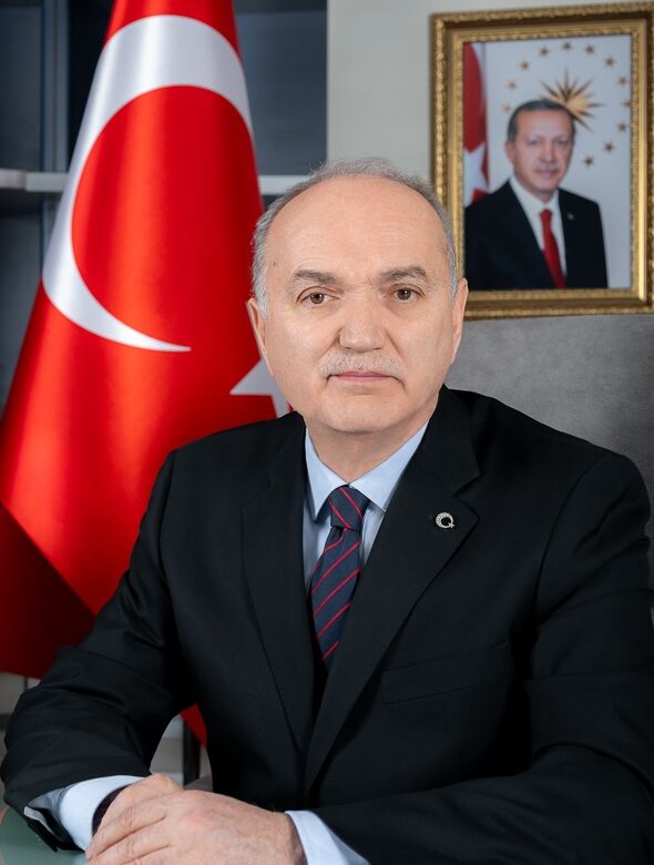 Dr. Faruk Özlü.jpg