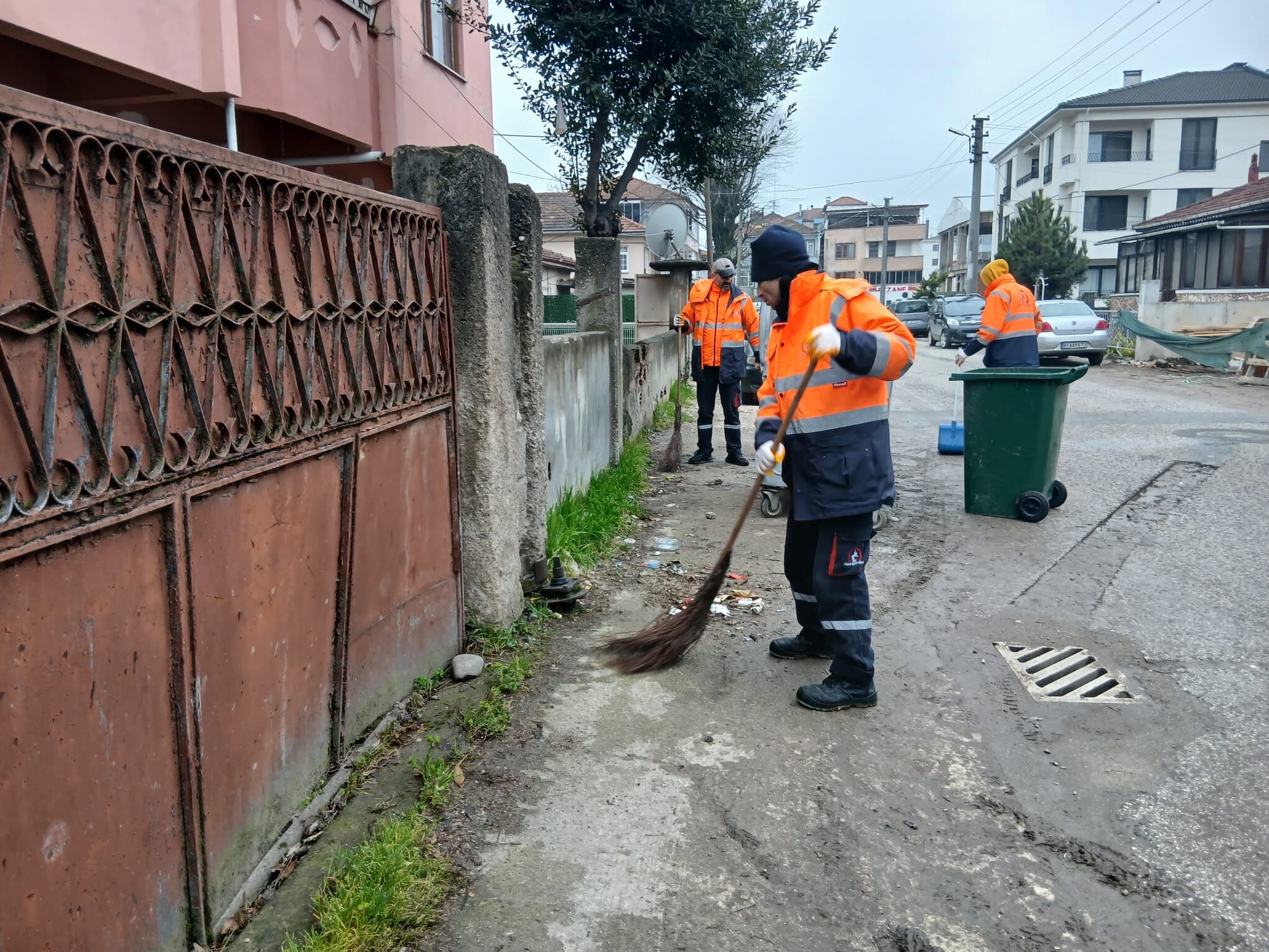 Temizlik Işleri Saha (8)