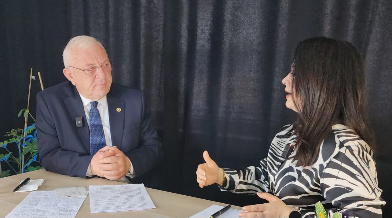 5A1C3034 9497 40Be B1Cc 25Ac1Fae3B08