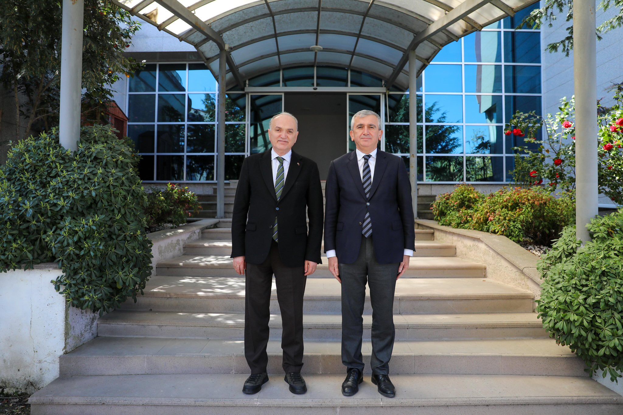 668820293 1494612475362784 7417394723720526561 N