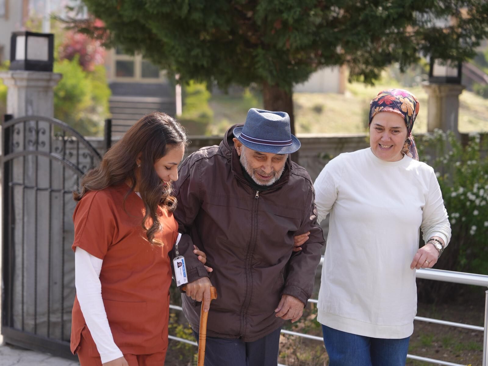 Alzheimer Merkezi (2)-1