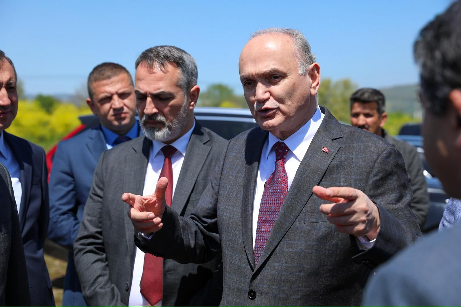 Bakanlık Heyeti Ile Gümrük Müdürlüğü Alanı Inceleme (10)