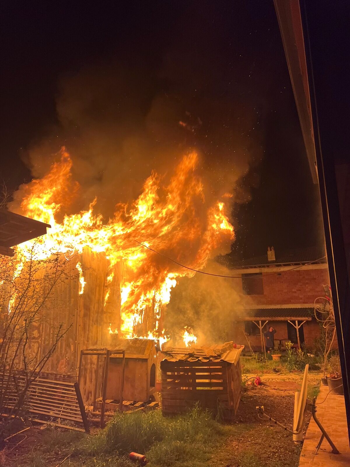 Whatsapp Image 2026 04 12 At 00.53.14 (2)