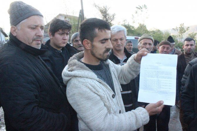 Ayni Koyde Yasayan Halil Arinin Enistesi Faruk Tekin Doktorlarin