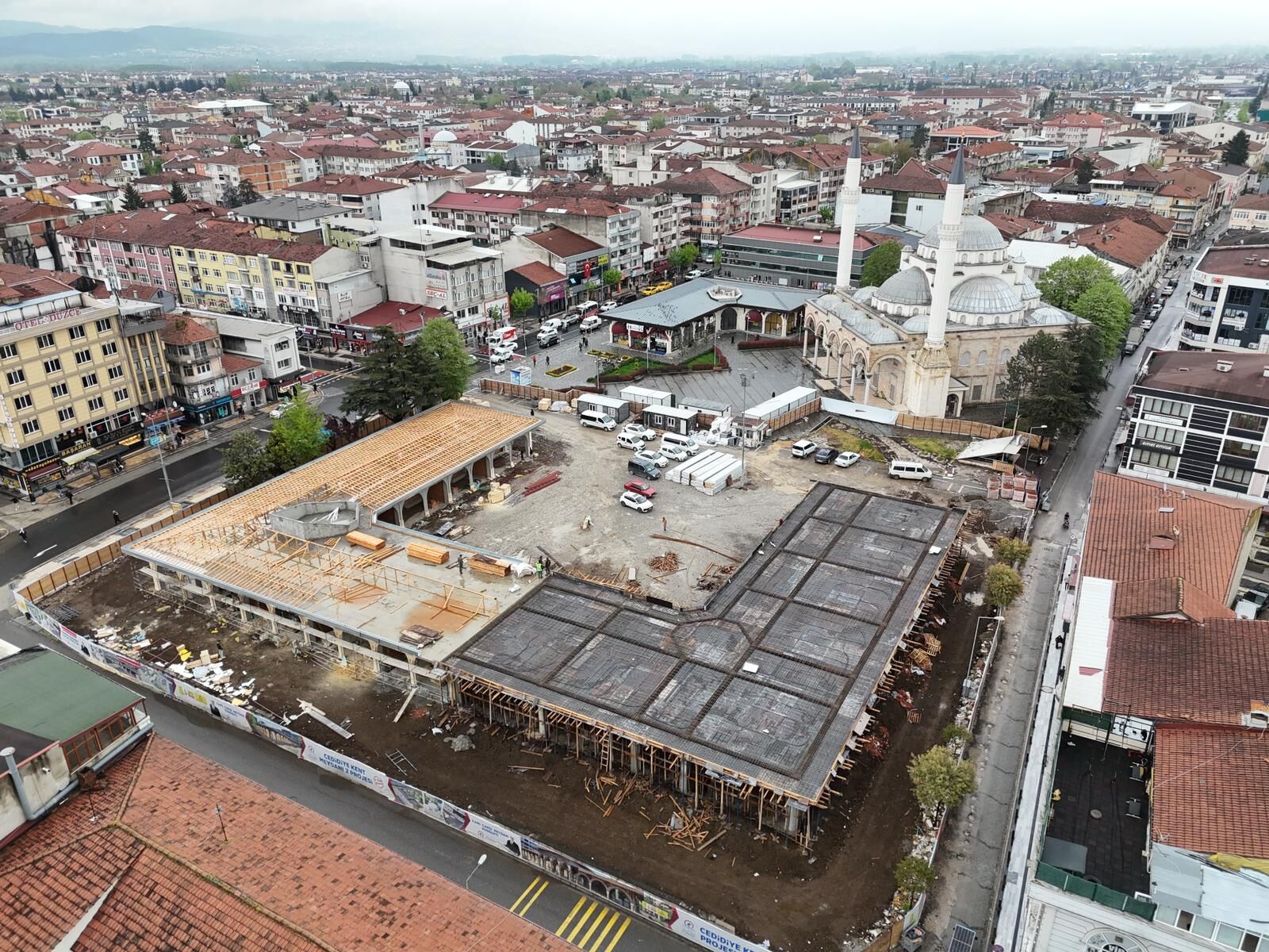 Cedidiye Kent Meydanı 2. Etap (8)