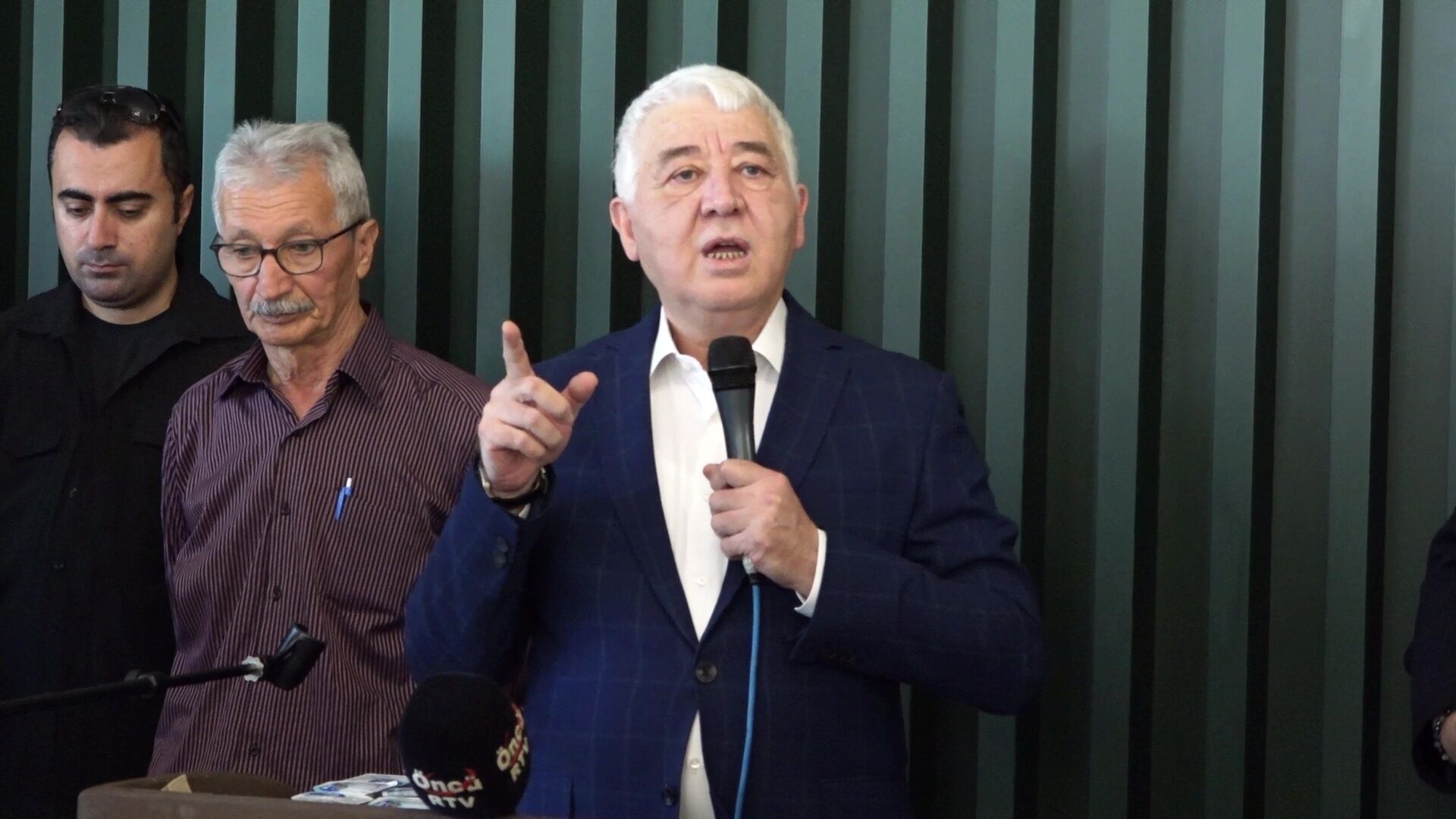 Fevai Arslan (2)