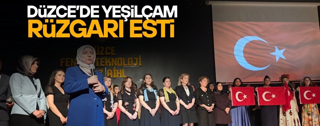 DÜZCELİ ÖĞRENCİLERDEN UNUTULMAZ DEFİLE GECESİ