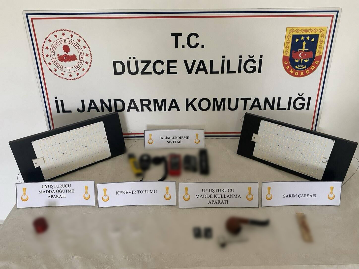 1-1424