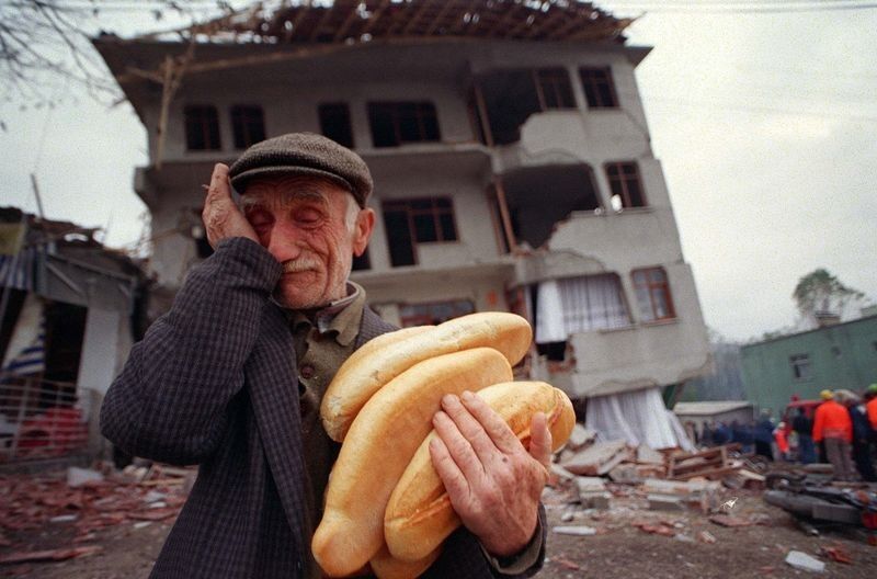 Duzce Deprem-1