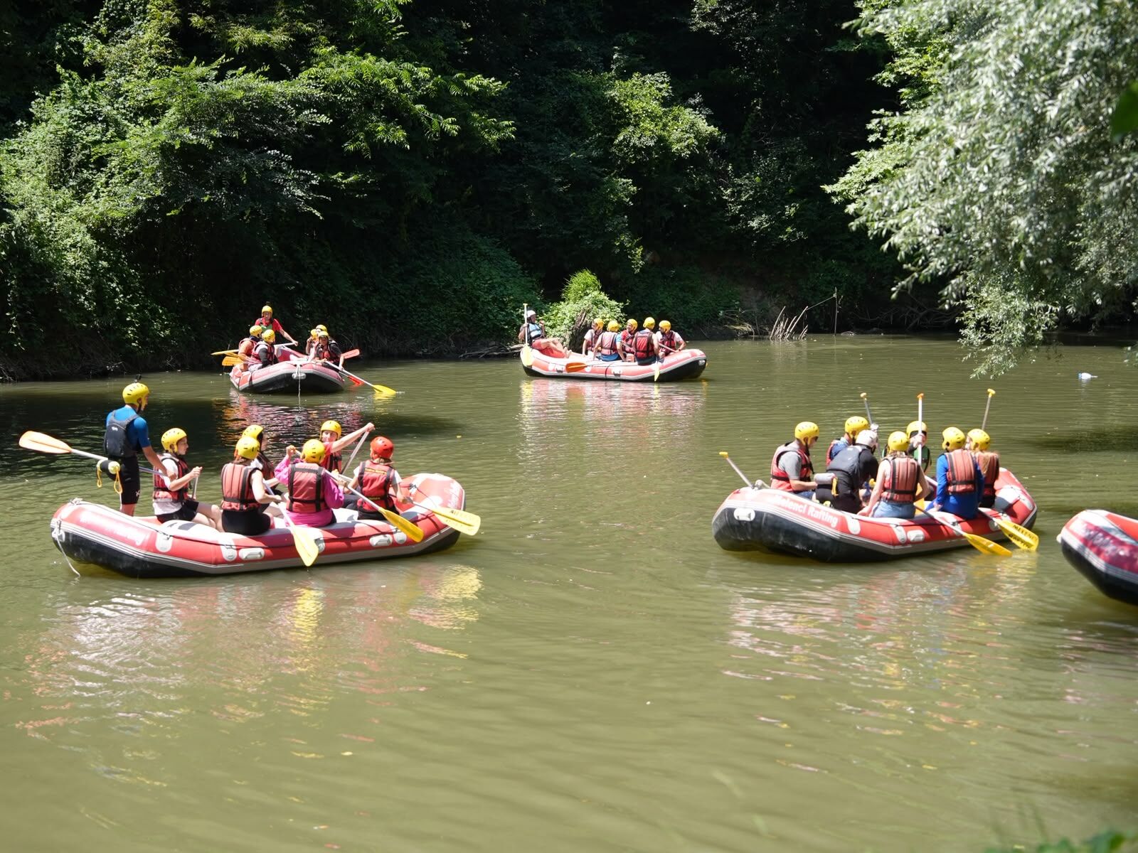 Gençlik Ofisi Üyelerine Rafting Etkinliği (8)