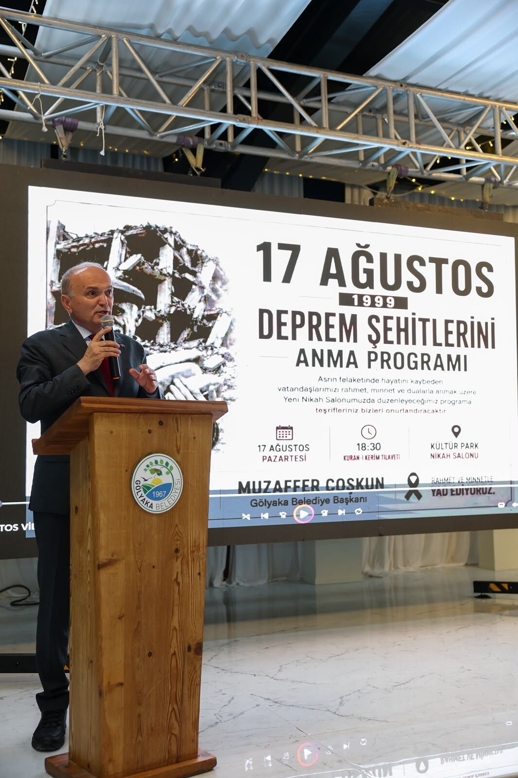 Başkan Özlü Deprem Şehitlerini Anma Programı (2)