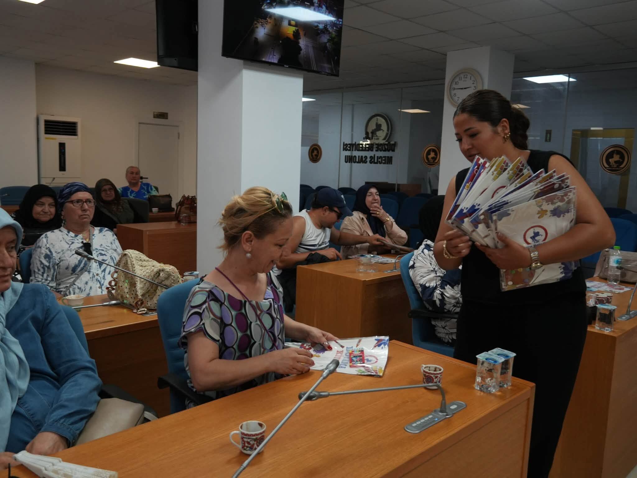 Kadinlar Keşi̇fte (4)