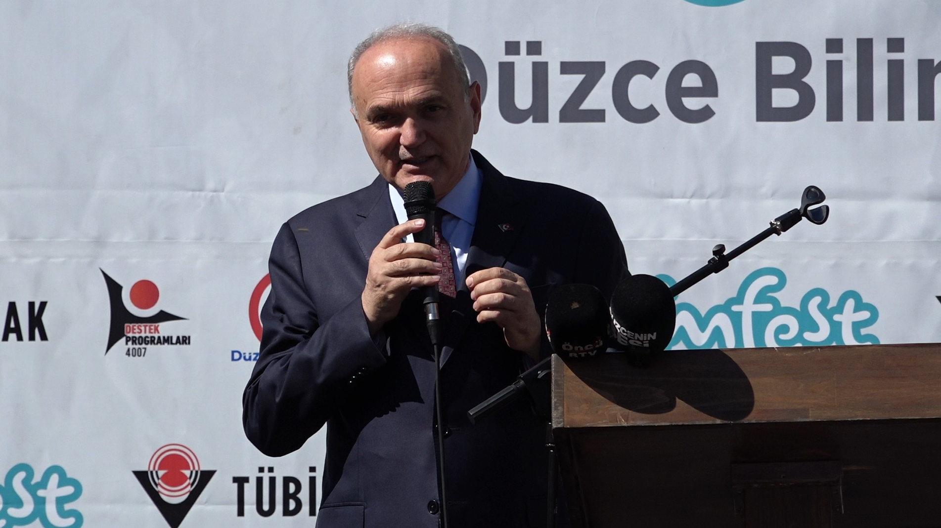 Faruk Özlü-42