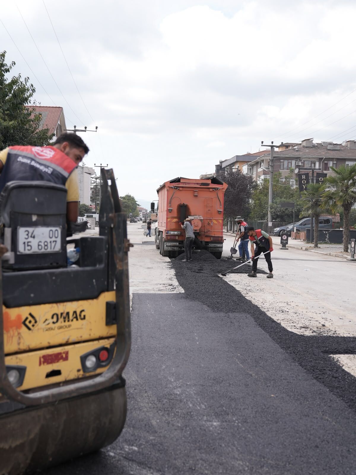 Şehir Şebekesi Bozulan Yolların Onarımı (15)
