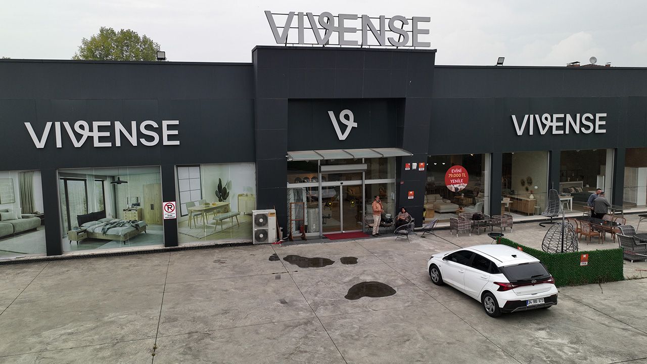 V İ V E N S E14
