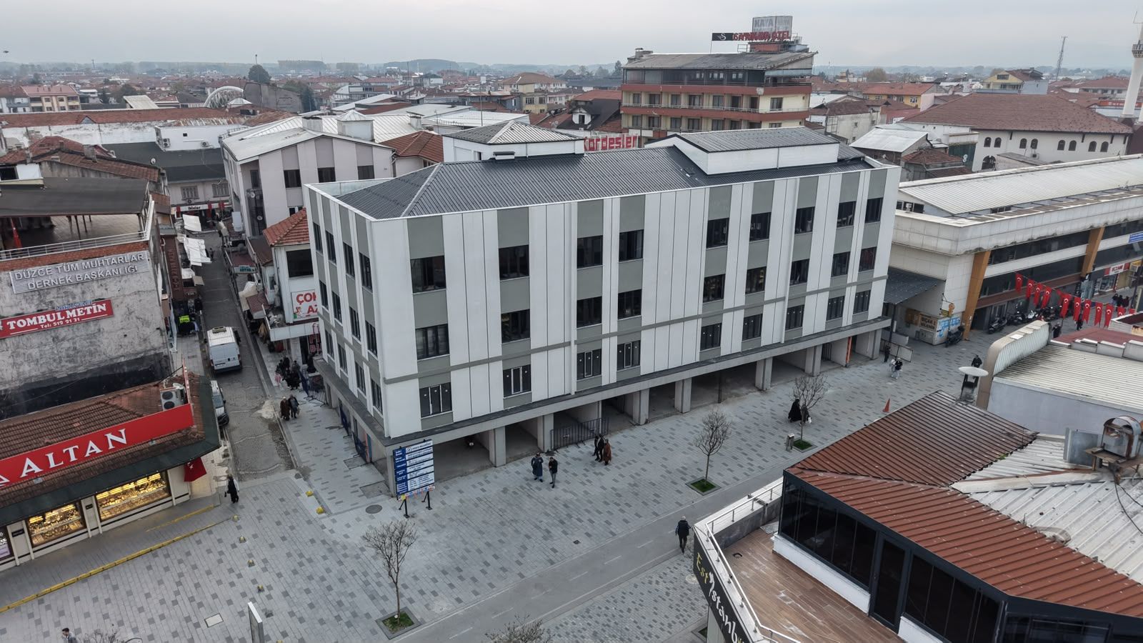 Zincirlikuyu Kütüphanesi (1)